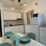 99f Pizzo Club Pool&beach * Fondaco Vecchio