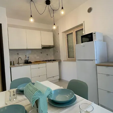 99f Pizzo Club Pool&beach * Fondaco Vecchio