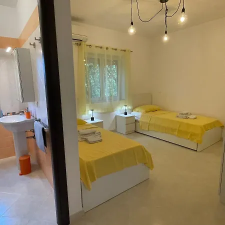 99f Pizzo Club Pool&beach Apartman *