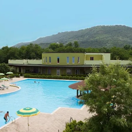 Апартаменты 99f Pizzo Club Pool&beach *