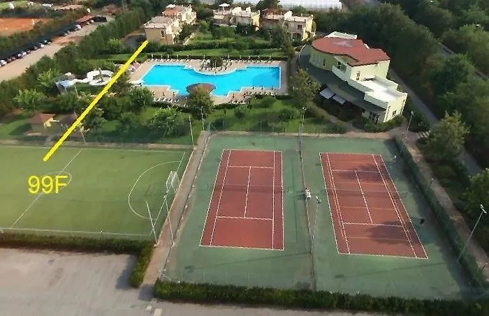 公寓 99f Pizzo Club Pool&beach *